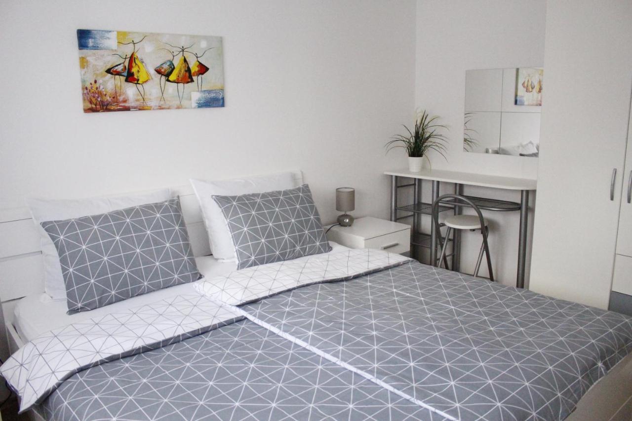 Apartman Tim 奥西耶克 外观 照片